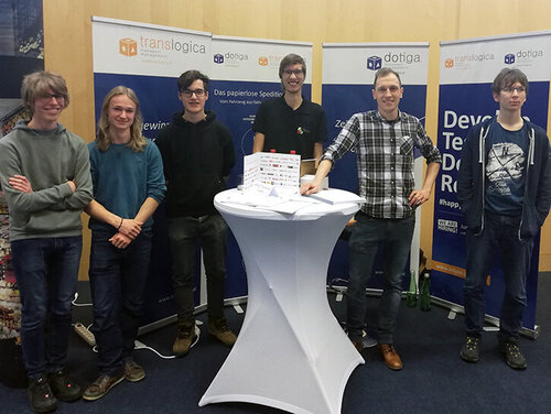 Das InfPro-Team beim HTL-Firmentag 2020